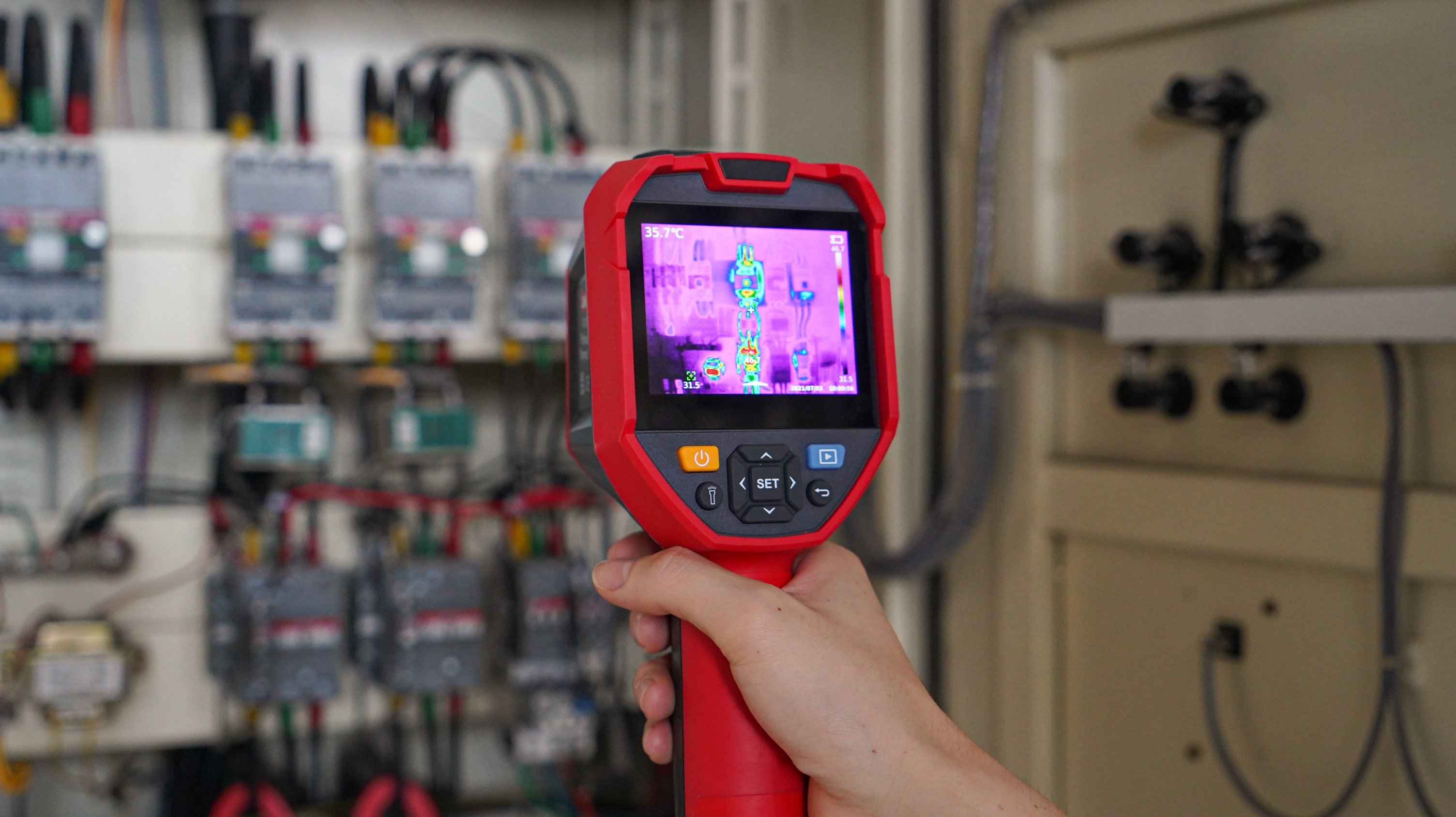 UTi720E Profi Wärmebildkamera -20°C bis 550°C, 256×192, USB, Wi-Fi