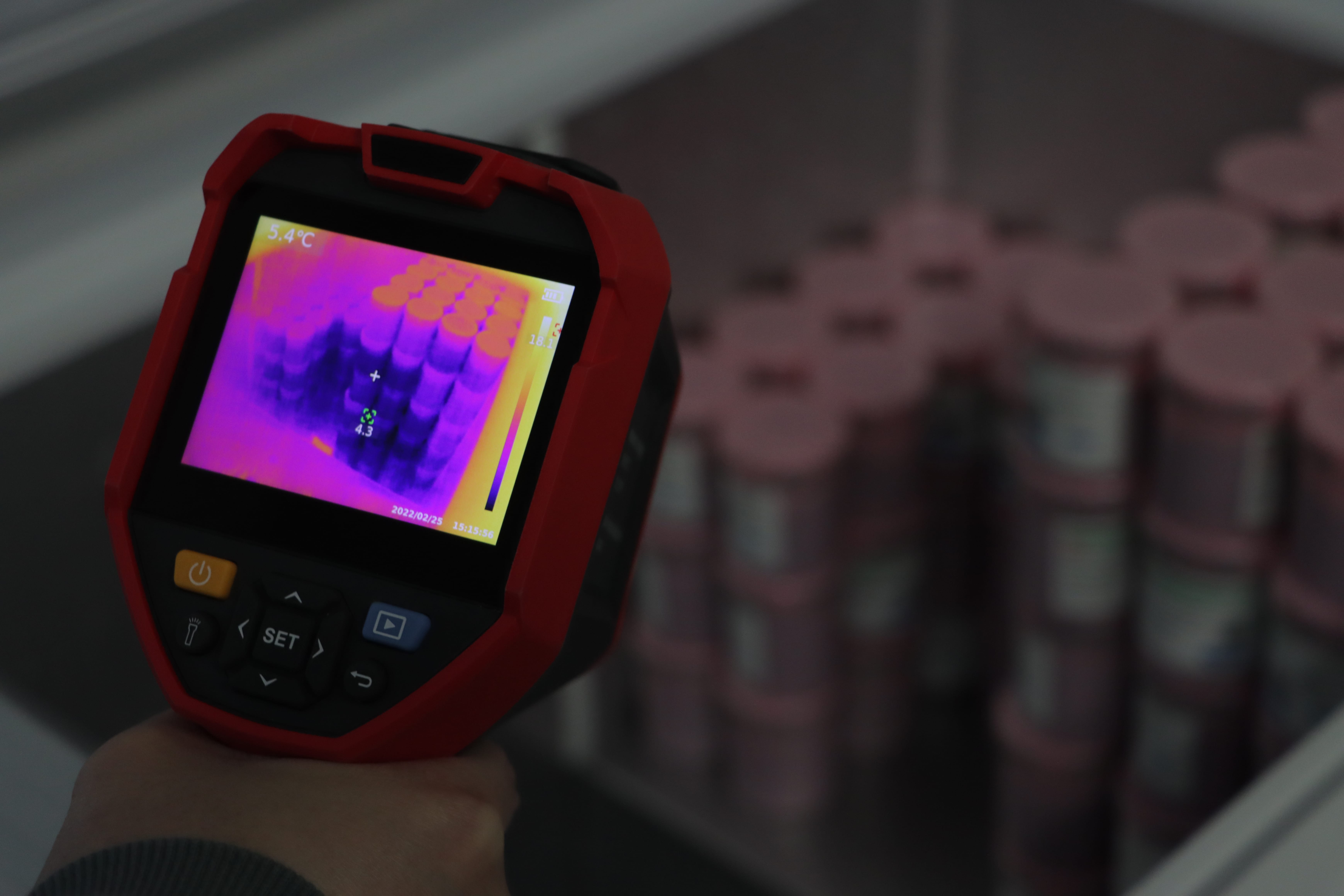 UTi720E Profi Wärmebildkamera -20°C bis 550°C, 256×192, USB, Wi-Fi