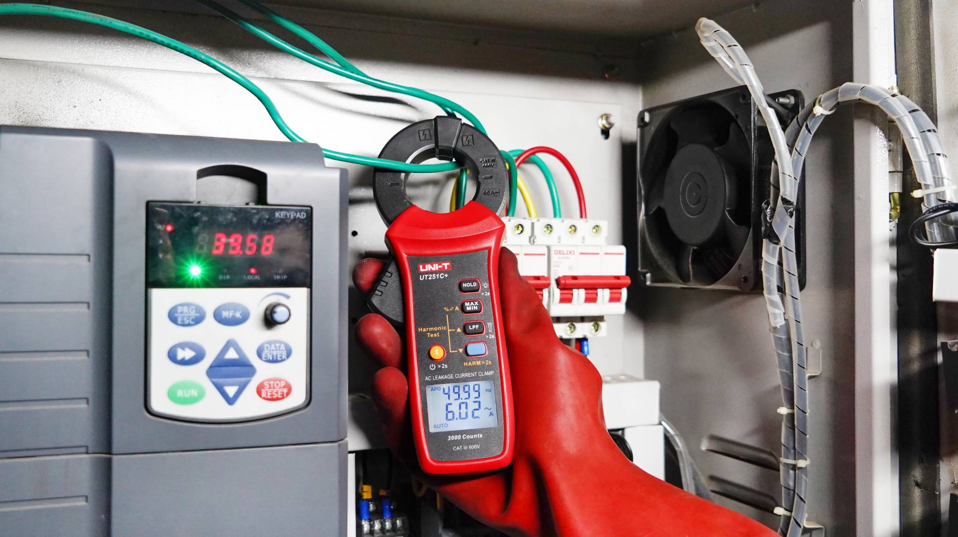 min_ut251c+-anwendungsbeispiel-application-example-1